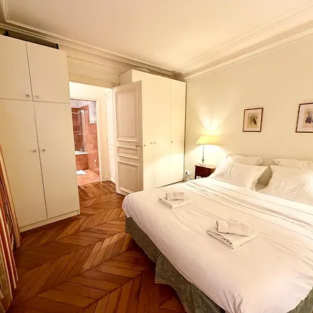 Elegant Haussmann-style Avenue Kleber Apartmán Paříž