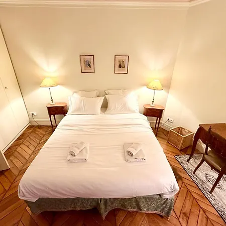 Διαμέρισμα Elegant Haussmann-style Avenue Kleber *